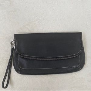 Black Leather Talbot’s Clutch
